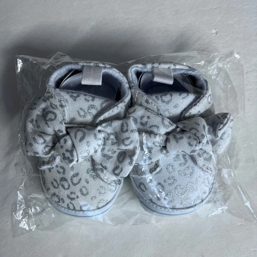 Baby Leopard Print Sneakers, Size 11 (Newborn), White/Silver, NWOT